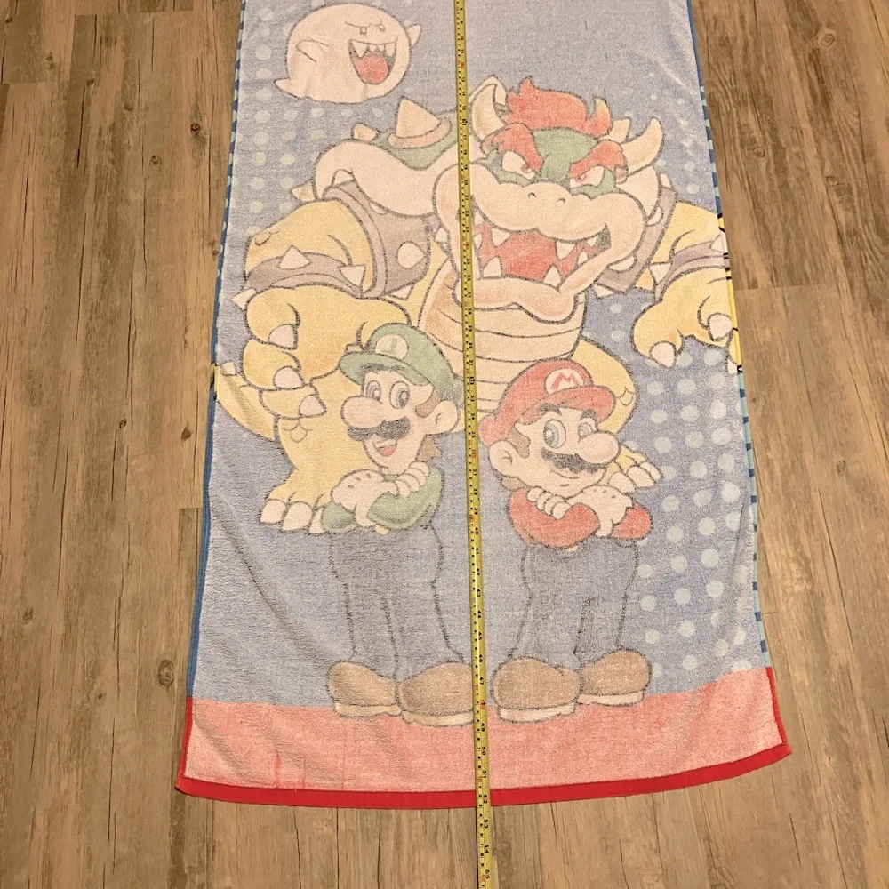 Super Mario Beach Towel 2012 Nintendo 52” x 28”